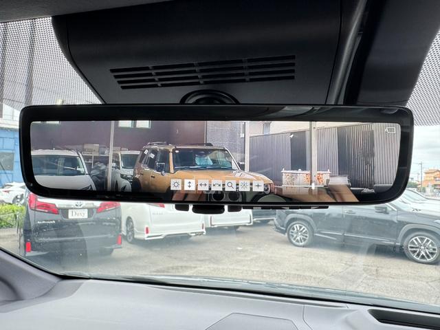 アルファードハイブリッド Ｚ　モデリスタエアロ　１３．２型有機ＥＬ後席モニター　トヨタチームメイト　左右独立ムーンルーフ　デジタルインナーミラ　ワイヤレス充電　スペアタイヤ　全方位カメラ　純正１４型ナビ　フルセグＴＶ　ＨＵＤ（40枚目）