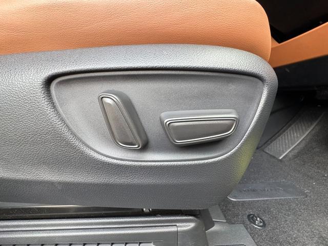 ヴェルファイアハイブリッド Ｚ　プレミア　モデリスタエアロ　１３．２型有機ＥＬ後席モニター　ドレスアップマフラー　左右独立ムーンルーフ　デジタルインナーミラー　トヨタチームメイト　１４インチディスプレイ　パノラミックビューモニター　ＨＵＤ（35枚目）