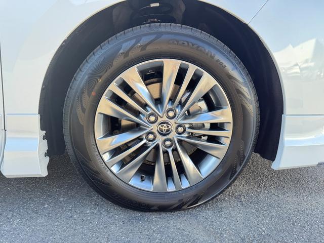 アルファード Ｚ　モデリスタエアロ　１３．２型有機ＥＬ後席モニター　ユニバーサルステップ　デジタルインナーミラー　左右独立ムーンルーフ　パノラミックビューモニター　ブラインドスポットモニター　ドライブレコーダー　ＡＨＳ（28枚目）