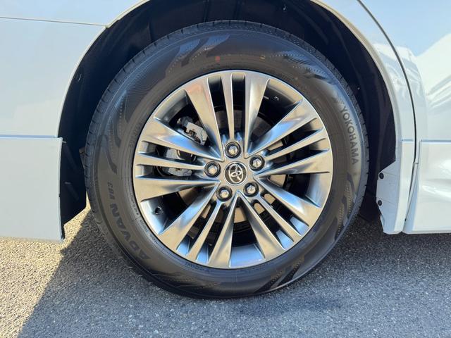 アルファード Ｚ　モデリスタエアロ　１３．２型有機ＥＬ後席モニター　ユニバーサルステップ　デジタルインナーミラー　左右独立ムーンルーフ　パノラミックビューモニター　ブラインドスポットモニター　ドライブレコーダー　ＡＨＳ（29枚目）