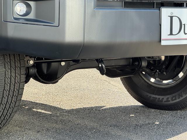 �͋����ƃG���K���X��Z�������f�U�C�������͂̈��ł��B���X�Ƃ����t�����g�O�����◬���悤�ȃT�C�h���C�����A���͂̂����ۂƍ����������������܂��B��͂��l�������t�H�������A���肵�����s���������v���܂�