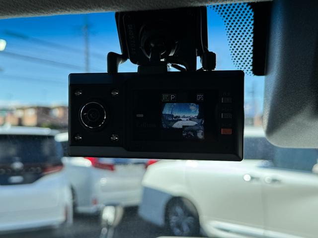 �y�h���C�u���R�[�_�[�z���̂������ł͕K�{�ƂȂ�܂����h���C�u���R�[�_�[�𑕔����Ă���܂��I�������̎��͂��q�l������Ă���闊�����������ł��B�O��^�C�v�̑��ɑS���͘^��\�Ȃ��̂����p�ӂ��Ă���܂��I�I