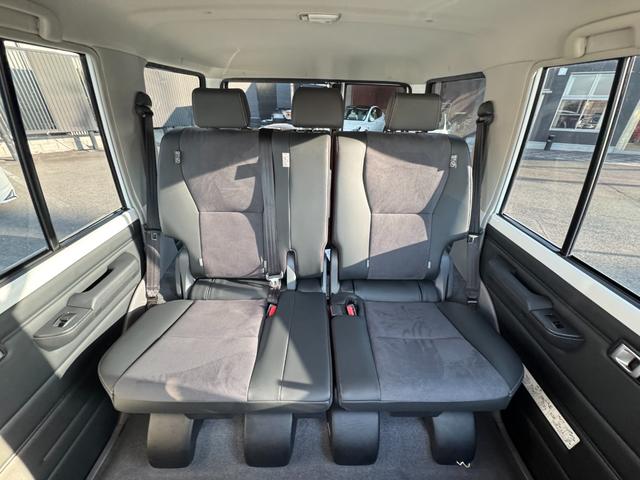 ���ڂ̃V�[�g����ԗǍD�ł��I�I�I�L�X�Ƃ��Ă��āA�����̃X�y�[�X���L���A���K�ɂ���肢�������܂��I�I�I�܂��A���X�ł͎��ۂɏ���Ă����������Ƃ��\�ł��̂ŁA���Ԃɏ���Ă��������A���̊����������܂��I�I