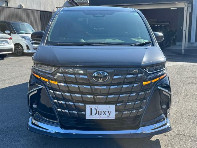 アルファードハイブリッド Ｚ　モデリスタエアロ　１３．２型有機ＥＬ後席モニター　シグネチャーイルミ　トヨタチームメイト　デジタルインナーミラー　アドバンストパーク　パノラミックビューモニター　ワイヤレス充電　ＨＵＤ　ＢＳＭ　ＥＴＣ（10枚目）