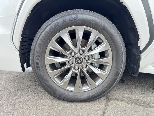 ランドクルーザー ＺＸ　モデリスタエアロ　リアエンターテイメントシステム　リアデフロック　クールボックス　マルチテレインモニター　空気圧センサー　寒冷地仕様　サンルーフ　ルーフレール　パノラミックビューモニター　ＨＵＤ（26枚目）