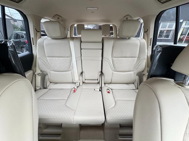 ランドクルーザー ＺＸ　モデリスタエアロ　リアエンターテイメントシステム　リアデフロック　クールボックス　マルチテレインモニター　空気圧センサー　寒冷地仕様　サンルーフ　ルーフレール　パノラミックビューモニター　ＨＵＤ（63枚目）