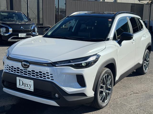 �������ꂽ�f�U�C���ƃX�|�[�e�B�ȃX�^�C�������́B�����`�̃t�H�����ƃV���[�v�ȃ��C�����A�͋����ƃG���K���X�����o���Ă��܂��B�t�����g�O�������烊�A�܂ł̈�т����f�U�C�����A�_�C�i�~�b�N�ȑ��݊�������܂�