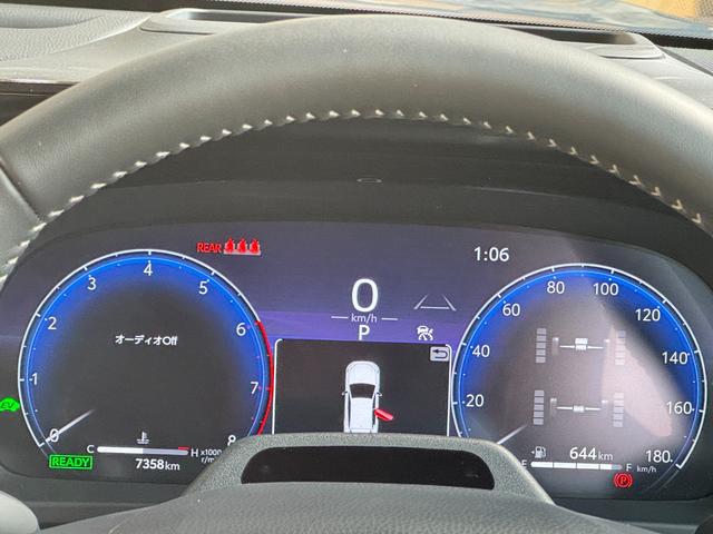 �t�����[�^�[�́A���F���ǍD�Ńh���C�o�[���T�|�[�g�I�K�v�ȏ����u���ɃL���b�`�ł��A�^�]�������Ɗy�����Ȃ邱�ƊԈႢ�Ȃ��I�X�^�C���b�V���ȃf�U�C�����ԓ����ʂ�A�h���C�u�̌�������Ƀ��N���N�����܂��I