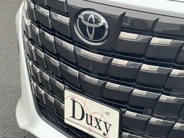 アルファード Ｚ　１３．２型有機ＥＬ後席ディスプレイ　パノラマミックビューモニター　３眼ＬＥＤヘッドライト　ＴＯＹＯＴＡセーフティセンス　デジタルインナーミラー　カラーヘッドアップディスプレイ　左右独立ムーンルーフ（10枚目）