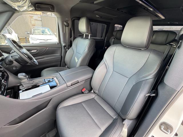 アルファード Ｚ　１３．２型有機ＥＬ後席ディスプレイ　パノラマミックビューモニター　３眼ＬＥＤヘッドライト　ＴＯＹＯＴＡセーフティセンス　デジタルインナーミラー　カラーヘッドアップディスプレイ　左右独立ムーンルーフ（58枚目）