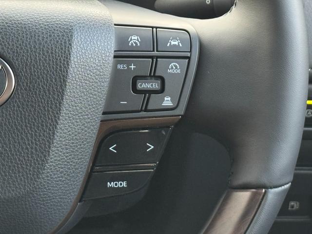 �y���[�_�[�N���[�Y�R���g���[���i�O�ԑ��Ǐ]�@�\�t�z�~���g���[�_�[�ƒP��J�����Ő�s�Ԃ�F�����A�ԑ��ɉ������Ԋԋ�����ۂ��Ȃ���Ǐ]���s���x�����܂��B�������H�ŁA�����ԑ��s���Ȃǂɏd�󂳂�鑕���ł��I�I