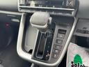 電子パーキングブレーキです♪ワンタッチ操作でスマートに駐車をサポート!力を使わずにブレーキがかかり、坂道発進もラクラク。自動解除機能で、発進もスムーズ。ドライブがもっと楽しくなる便利な装備です!!!