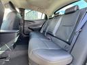二列目のシートも状態良好です！！！広々としていて、足元のスペースも広く、快適にお乗りいただけます！！！また、当店では実際に乗っていただくことも可能ですので、実車に乗っていただき、ご体感くださいませ！！