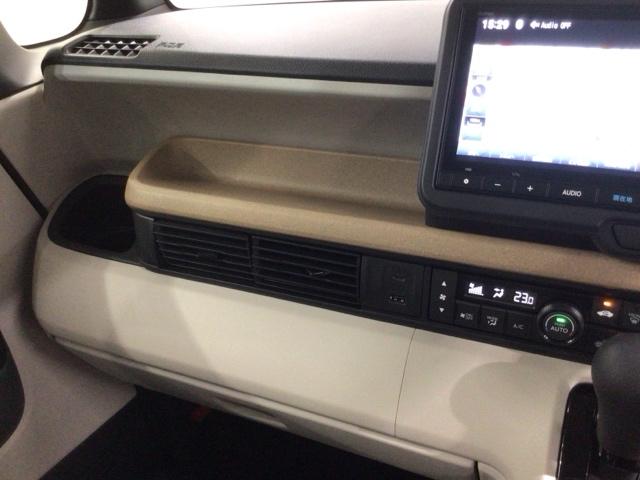 Ｎ－ＢＯＸ ベースグレード　Ｈ　ＳＥＮＳＩＮＧ　新車保証　ワンオ－ナ－　ナビＶＸＭ－２４５ＺＦＥｉ　ＴＶ　Ｒカメラ　ＢＴオ－ディオ　シ－トヒ－タ－　ＬＥＤライトＶＳＡ　クルコン　スマ－トキ－　スペアキ－　盗難防止装置　整備記録簿（26枚目）