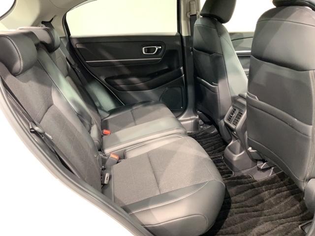 ヴェゼル ｅ：ＨＥＶ　Ｚ　Ｈ　ＳＥＮＳＩＮＧ　最長５年保証　ワンオ－ナ－　純正ナビ　ＴＶ　ＲカメラＢＴオ－ディオ　ドラレコ　ＥＴＣ　ＬＥＤライト　ＶＳＡ　シ－トヒ－タ－　クルコン　アルミ　スマ－トキ－　盗難防止装置　整備記録簿（18枚目）