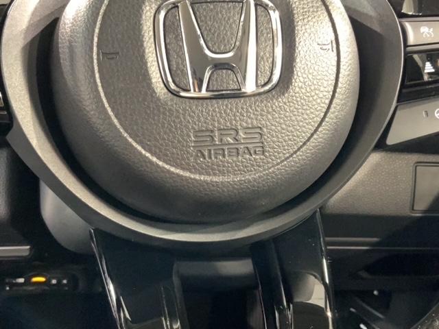 ヴェゼル ｅ：ＨＥＶ　Ｚ　Ｈ　ＳＥＮＳＩＮＧ　最長５年保証　ワンオ－ナ－　純正ナビ　ＴＶ　ＲカメラＢＴオ－ディオ　ドラレコ　ＥＴＣ　ＬＥＤライト　ＶＳＡ　シ－トヒ－タ－　クルコン　アルミ　スマ－トキ－　盗難防止装置　整備記録簿（22枚目）