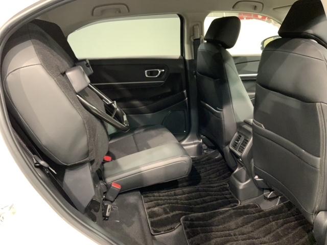 ヴェゼル ｅ：ＨＥＶ　Ｚ　Ｈ　ＳＥＮＳＩＮＧ　最長５年保証　ワンオ－ナ－　純正ナビ　ＴＶ　ＲカメラＢＴオ－ディオ　ドラレコ　ＥＴＣ　ＬＥＤライト　ＶＳＡ　シ－トヒ－タ－　クルコン　アルミ　スマ－トキ－　盗難防止装置　整備記録簿（34枚目）