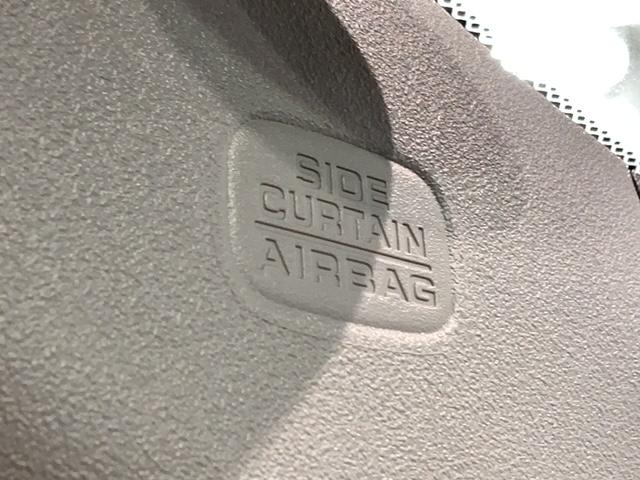 フィット ｅ：ＨＥＶリュクス　Ｈ　ＳＥＮＳＩＮＧ　新車保証　試乗車　ワンオ－ナ－　純正ナビ　ＴＶ　Ｒカメラ　マルチビュ－　ＢＴオ－ディオ　ＥＴＣ　ＬＥＤライト　ＶＳＡ　シ－トヒ－タ－　クルコン　アルミ　スマ－トキ－　盗難防止装置（23枚目）