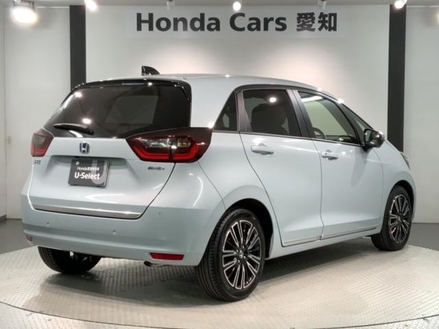 フィット ｅ：ＨＥＶリュクス　Ｈ　ＳＥＮＳＩＮＧ　新車保証　試乗車　ワンオ－ナ－　純正ナビ　ＴＶ　Ｒカメラ　マルチビュ－　ＢＴオ－ディオ　ＥＴＣ　ＬＥＤライト　ＶＳＡ　シ－トヒ－タ－　クルコン　アルミ　スマ－トキ－　盗難防止装置（50枚目）