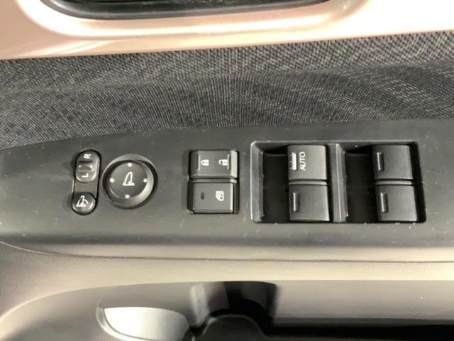 N-BOX+ G・Lパッケージ 2ト-ン 1年保証 ワンオ-ナ- VSA スマ-トキ- 盗難防止装置 整備記録簿 AAC スペアキ- ドアバイザ- ベンチシ-ト Wエアバッグ(12枚目)