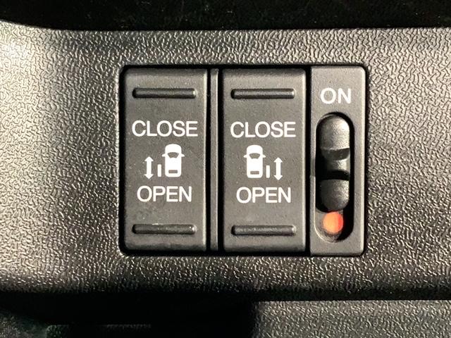 ステップワゴンスパーダ スパーダ　ホンダセンシング　１年保証　ナビＶＸＭ－１７５ＶＦＮｉ　ＴＶ　Ｒカメラ　ＣＤ録音　ＤＶＤ　Ｒモニター　ドラレコ　ＥＴＣ　ＬＥＤライト　ＶＳＡ　両側電動ドア　クルコン　アルミ　フォグ　ドアバイザー　スマキー　盗難防止装置（15枚目）