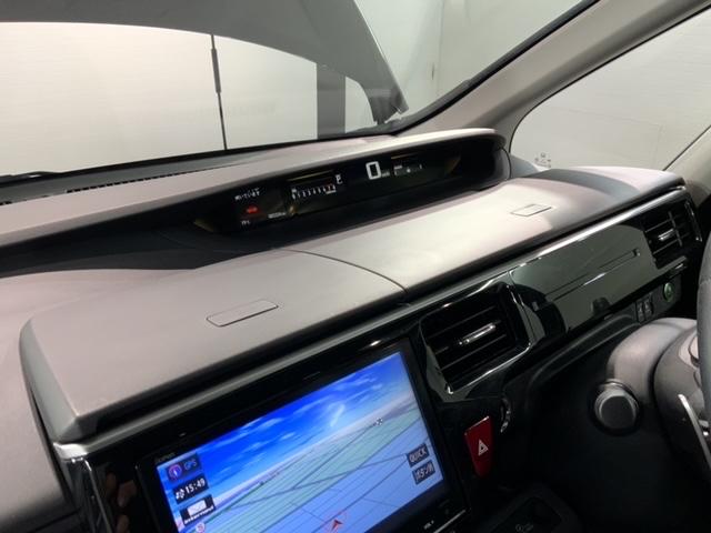 ステップワゴンスパーダ スパーダ　ホンダセンシング　１年保証　ナビＶＸＭ－１７５ＶＦＮｉ　ＴＶ　Ｒカメラ　ＣＤ録音　ＤＶＤ　Ｒモニター　ドラレコ　ＥＴＣ　ＬＥＤライト　ＶＳＡ　両側電動ドア　クルコン　アルミ　フォグ　ドアバイザー　スマキー　盗難防止装置（29枚目）