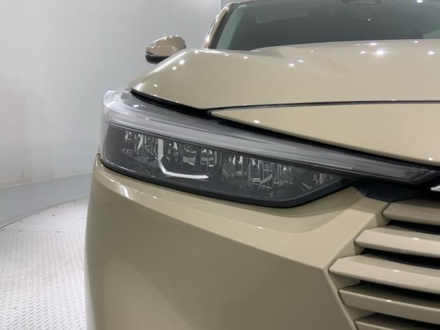 ヴェゼル ｅ：ＨＥＶ　Ｚ　Ｈ　ＳＥＮＳＩＮＧ　最長５年保証　ワンオーナー　純正ナビ　ＴＶ　Ｒカメラ　ＢＴオ－ディオ　ＥＴＣ　ＬＥＤライト　ＶＳＡ　シートヒーター　クルコン　Ｐテールゲート　アルミ　フォグ　スマキー　盗難防止装置（8枚目）