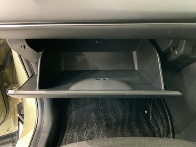 ヴェゼル ｅ：ＨＥＶ　Ｚ　Ｈ　ＳＥＮＳＩＮＧ　最長５年保証　ワンオーナー　純正ナビ　ＴＶ　Ｒカメラ　ＢＴオ－ディオ　ＥＴＣ　ＬＥＤライト　ＶＳＡ　シートヒーター　クルコン　Ｐテールゲート　アルミ　フォグ　スマキー　盗難防止装置（26枚目）