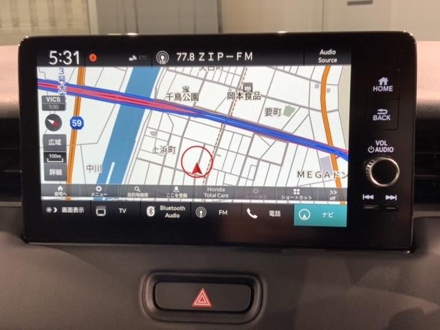 ヴェゼル ｅ：ＨＥＶ　Ｘ　Ｈ　ＳＥＮＳＩＮＧ　最長５年保証　ワンオ－ナ－　純正ナビ　ＴＶ　Ｒカメラ　ＢＴオ－ディオ　ＥＴＣ　ＬＥＤライト　ＶＳＡ　クルコン　スマ－トキ－　盗難防止装置　整備記録簿　スペアキ－　Ｗエアバッグ（6枚目）