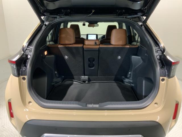 ヤリスクロス ハイブリッドＺ　アドベンチャー　２ト－ン　最長５年保証　ＴＶ　Ｒカメラ　マルチビュ－　ＢＴオ－ディオ　衝突軽減Ｂ　ドラレコ　ＥＴＣ　ＬＥＤライト　横滑り防止　シ－トヒ－タ－　電動シ－ト　クルコン　アルミ　スマ－トキ－　盗難防止装置（36枚目）