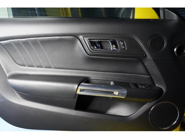 50イヤーズ エディション 正規ディーラー車 エッジカスタム ブラックレザーシート 350台限定車 6速AT ETC パワーシート シートクーラー シートヒーター パワーステアリング 定期点検記録簿付 20インチAW(40枚目)