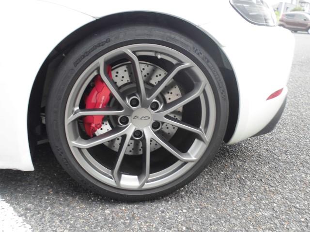 ７１８ケイマン ７１８ケイマンＧＴ４　スポーツクロノ　６ＭＴ　ワンオーナー車（25枚目）