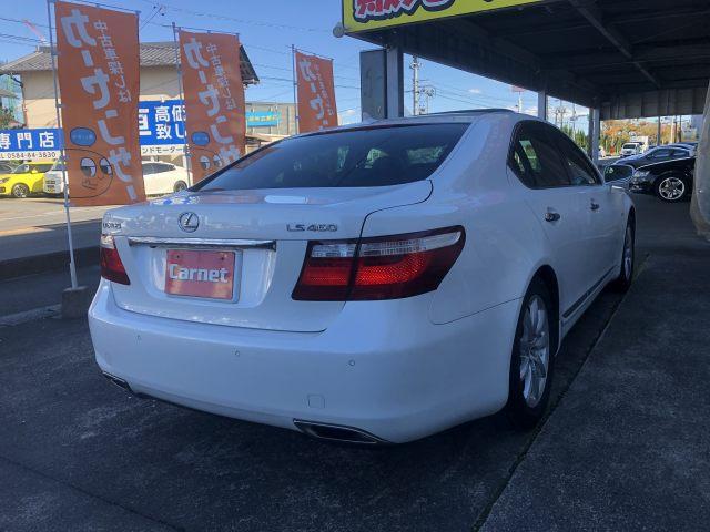 LS LS460 バージョンS Iパッケージ サンルーフ・革シート・ナビ・バックカメラ・地デジ(10枚目)