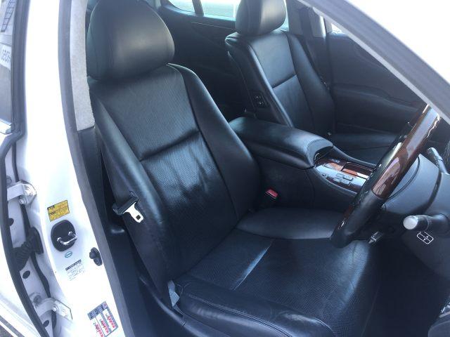 LS LS460 バージョンS Iパッケージ サンルーフ・革シート・ナビ・バックカメラ・地デジ(21枚目)