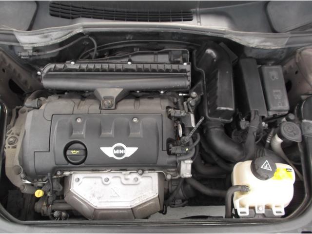 MINI クーパー クロスオーバー 管理ユーザー下取り車 ライトコーヒー色 キーレス2個 プッシュスタート ポータブルナビTV ETC ドラレコ HIDヘッドライト オートライト タイヤ溝8分山 純正16AWユニオンジャックミラー(55枚目)