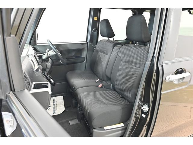 見通しのよいすっきりとした視界で、誰でも運転しやすいです。運転のしやすさは疲れにくさにも繋がりますよ♪