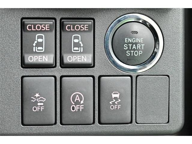 両側パワースライドドア付きだから、狭い駐車スペースなどでの　乗り降りラクラク！小さなお子さまのいるご家庭には嬉しい装備。