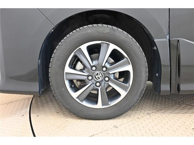 ヴォクシー ＺＳ　煌ＩＩＩ　プリクラッシュ　スマートキ　ＤＶＤ再生機能　記録簿付き　横滑り防止装置　ナビＴＶ　アルミ　三列シート　ＷＡＣ　盗難防止　オートエアコン　キーレス　ＥＴＣ装備　パワステ　メモリナビ　クルコン　ＡＢＳ（16枚目）