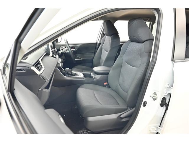 ＲＡＶ４ ハイブリッドＸ　衝突被害軽減装置　点検記録簿　地デジ　リアカメラ　盗難防止　メモリーナビゲーション　オートクルーズ　ＬＥＤライト　スマ－トキ－　横滑り防止機能　ＥＴＣ車載器　アルミホイール　キーフリー　エアコン（11枚目）