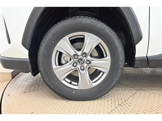 ＲＡＶ４ ハイブリッドＸ　衝突被害軽減装置　点検記録簿　地デジ　リアカメラ　盗難防止　メモリーナビゲーション　オートクルーズ　ＬＥＤライト　スマ－トキ－　横滑り防止機能　ＥＴＣ車載器　アルミホイール　キーフリー　エアコン（15枚目）