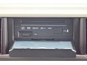 Ｘ　運転席助手席エアバック　地デジＴＶ　メモリーナビゲーション　横滑り防止機能　Ａストップ　エアコン　キーレス　ＥＴＣ　ドライブレコーダ　ＡＢＳ　パワーウィンドウ　ベンチシート　パワーステアリング　ＤＶＤ（10枚目）
