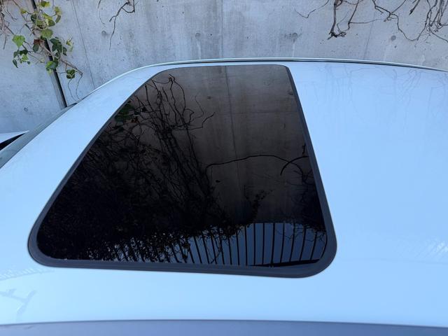 マークII グランデ35thアニバーサリーナビパッケージ ★グランデ★35thアニバーサリー★サンルーフ★社外ナビ★Bluetoothあり★パワーシート★ウッドステアリング★禁煙車★ツイーター★ETC★キーレス★(6枚目)