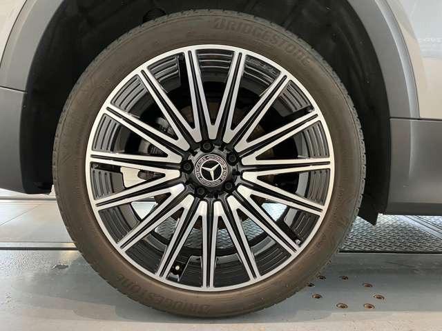 ＧＬＢ ＧＬＢ２００ｄ　４マチック　ＡＭＧラインパッケージ　４ＷＤ　デモカー　禁煙車　シートヒーター　ワイヤレスチャージ　３６０°カメラ　ＴＶ　ＥＴＣ（6枚目）