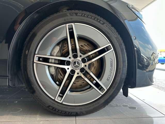 Ｅクラス Ｅ２２０ｄ　アバンギャルド　ＡＭＧラインパッケージ　デモカー　禁煙車　黒レザー　ベンチレーター　リアアクスル　スーパースクリーン（11枚目）