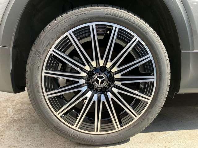 ＧＬＢ ＧＬＢ１８０　ＡＭＧラインパッケージ　（ＢＳＧ搭載モデル）　後期モデル　２０インチホイール　ＭＢＵＸナビ　デモカー　禁煙　シートヒーター　ワイヤレスチャー　３６０°カメラ　ＴＶ　ＥＴＣ（8枚目）