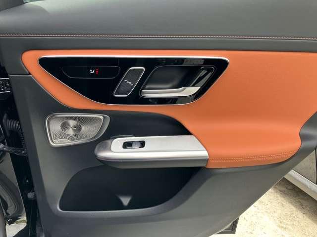 ＧＬＣ ＧＬＣ２２０ｄ　４マチック　ＡＭＧラインパッケージ　４ＷＤ　ＩＳＧ搭載モデル　デモカー　ベンチレーター　エアサス　リアアクスルステア　ブルメスター３Ｄ（15枚目）