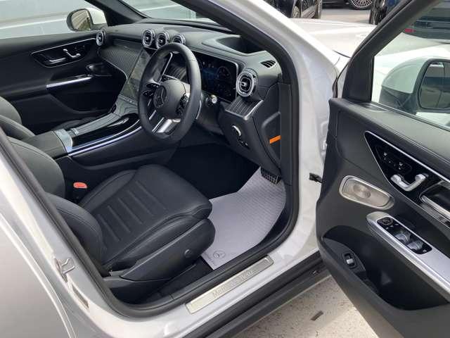 ＧＬＣ ＧＬＣ２２０ｄ　４マチック　ＡＭＧラインパッケージ　４ＷＤ　ＩＳＧ搭載モデル　デモカー　ベンチレーター　エアサス　リアアクスルステアリング　ＣａｒＰｌａｙ（9枚目）