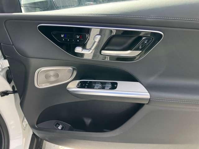 ＧＬＣ ＧＬＣ２２０ｄ　４マチック　ＡＭＧラインパッケージ　４ＷＤ　ＩＳＧ搭載モデル　デモカー　ベンチレーター　エアサス　リアアクスルステアリング　ＣａｒＰｌａｙ（14枚目）