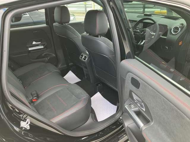 Ｂクラス Ｂ１８０　ＡＭＧラインパッケージ　ＭＰ２０２５０２　ＢＳＧ搭載モデル　ＡＭＧラインＰＫＧ　アドバンスドＰＫＧ　パノラミックスライディングルーフ　デモカー　マルチビーム　ヘッドアップＤＩＳＰＬＡＹ　ＭＢＵＸエンターテイメントＰ　ＴＶ（13枚目）