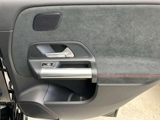 Ｂクラス Ｂ１８０　ＡＭＧラインパッケージ　ＭＰ２０２５０２　ＢＳＧ搭載モデル　ＡＭＧラインＰＫＧ　アドバンスドＰＫＧ　パノラミックスライディングルーフ　デモカー　マルチビーム　ヘッドアップＤＩＳＰＬＡＹ　ＭＢＵＸエンターテイメントＰ　ＴＶ（16枚目）